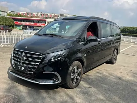MERCEDES-BENZ VITO 2024