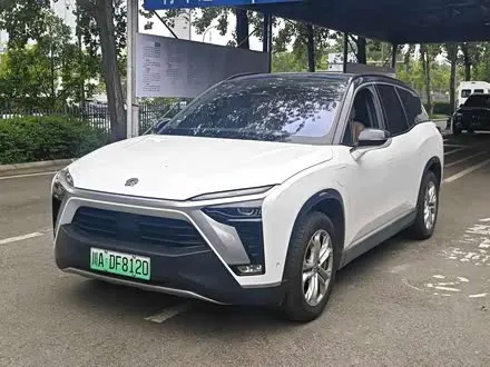 NIO ES8 2020