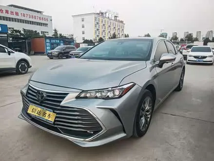 TOYOTA AVALON 2019