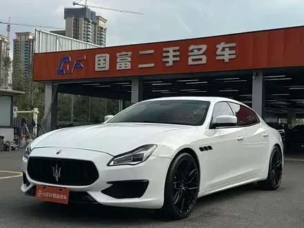 MASERATI QUATTROPORTE 2013