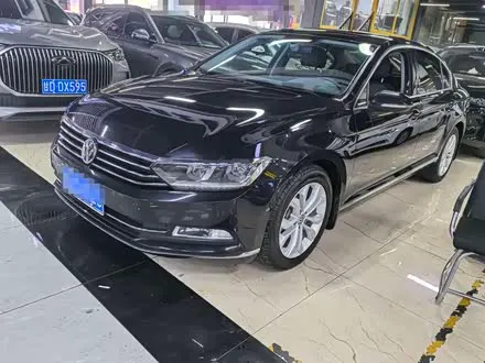 VOLKSWAGEN MAGOTAN 2018