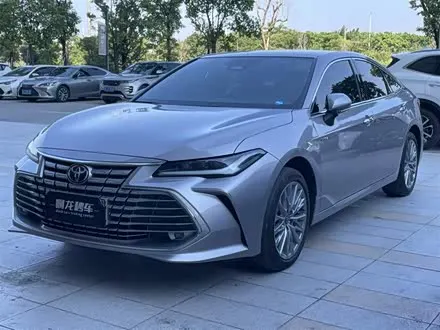 TOYOTA AVALON 2024