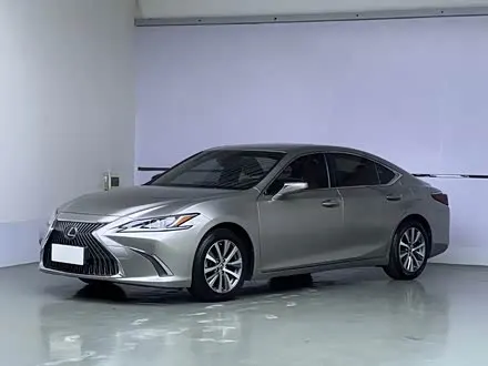LEXUS ES — из Китая под ключ