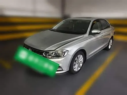 VOLKSWAGEN BORA 2016