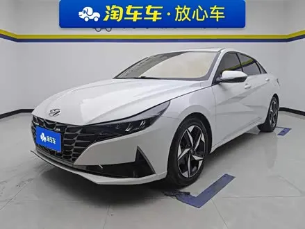 HYUNDAI ELANTRA 2022