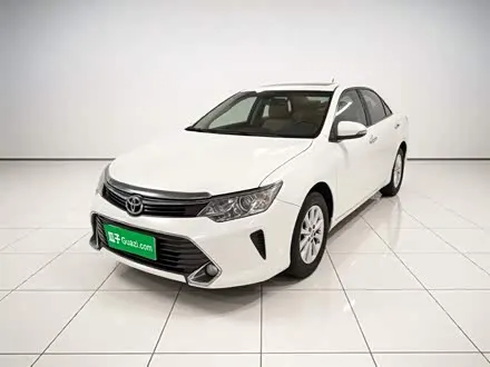 TOYOTA CAMRY 2015