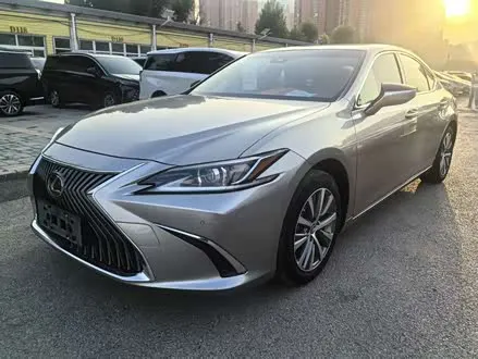 LEXUS ES — из Китая под ключ