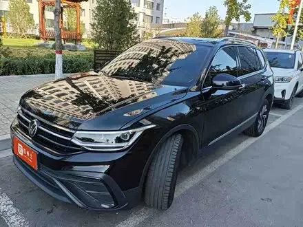 VOLKSWAGEN TIGUAN L 2024