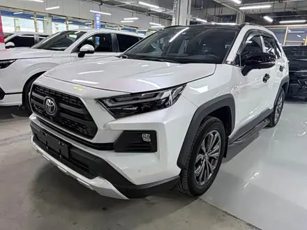 TOYOTA RAV4 2023