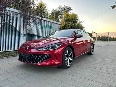VOLKSWAGEN LAMANDO 2022