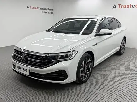 VOLKSWAGEN SAGITAR 2023