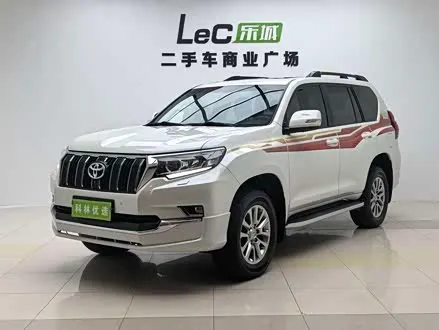 TOYOTA PRADO 2019
