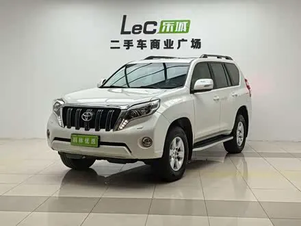 TOYOTA PRADO 2016