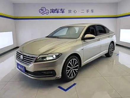 VOLKSWAGEN LAVIDA 2021