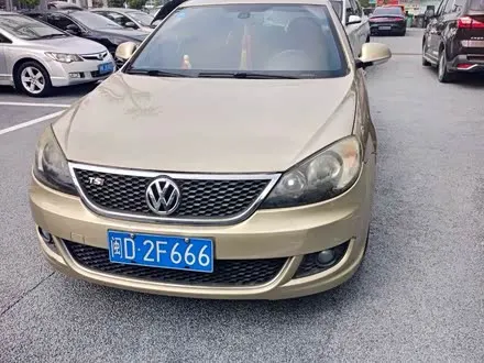 VOLKSWAGEN LAVIDA 2011