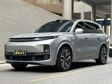 LI AUTO L8 — из Китая под ключ
