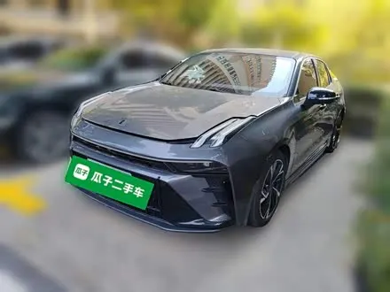 LYNK & CO 03 2023