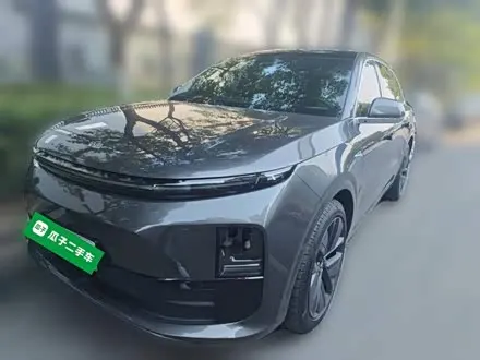 LI AUTO L6 2024