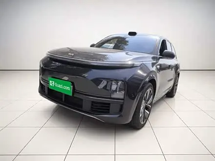 LI AUTO L8 2024