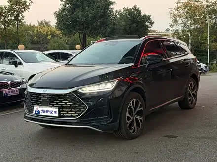 BYD TANG 2025