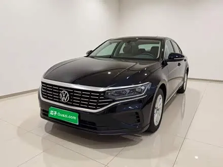 VOLKSWAGEN PASSAT 2022
