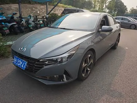 HYUNDAI ELANTRA 2022