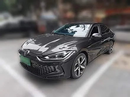 VOLKSWAGEN LAMANDO 2022