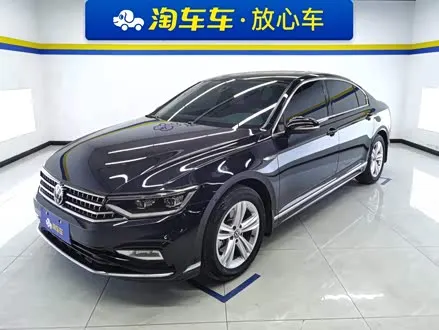 VOLKSWAGEN MAGOTAN 2023