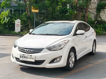 HYUNDAI ELANTRA 2013