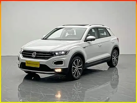 VOLKSWAGEN T-ROC 2020
