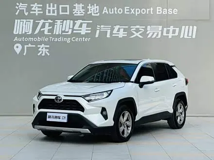 TOYOTA RAV4 — из Китая под ключ