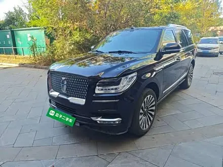 LINCOLN NAVIGATOR 2020