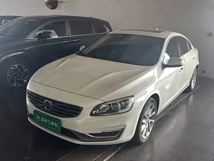 VOLVO S60 2014