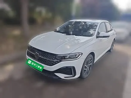 VOLKSWAGEN LAVIDA 2024