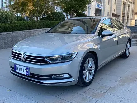 VOLKSWAGEN MAGOTAN 2018