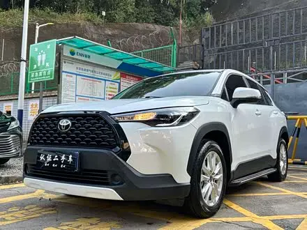 TOYOTA COROLLA CROSS 2024