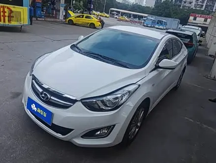 HYUNDAI ELANTRA 2015
