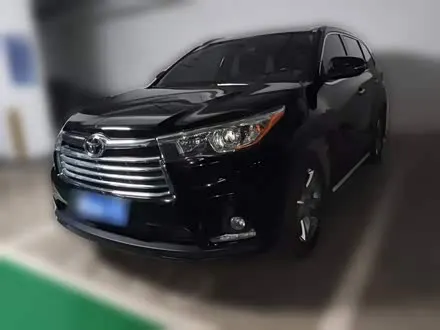 TOYOTA HIGHLANDER 2015