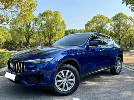 MASERATI LEVANTE 2018