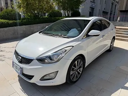 HYUNDAI ELANTRA 2015
