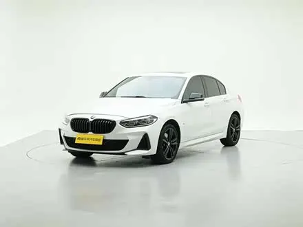 BMW 1 SERIES 2021