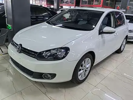 VOLKSWAGEN GOLF 2011