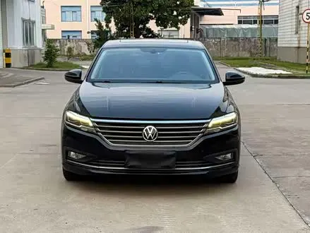 VOLKSWAGEN LAVIDA 2021