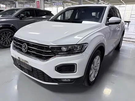 VOLKSWAGEN T-ROC 2021