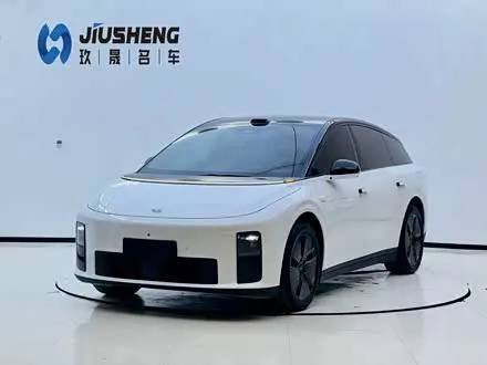 LI AUTO I6 — из Китая под ключ