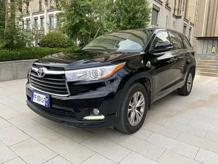 TOYOTA HIGHLANDER 2017