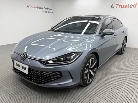 VOLKSWAGEN LAMANDO 2022