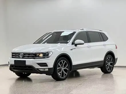 VOLKSWAGEN TIGUAN L 2019