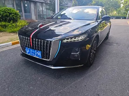 HONGQI H5 — из Китая под ключ