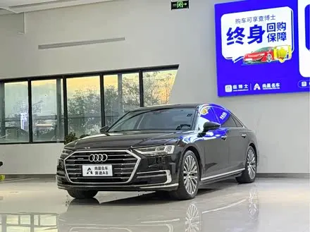 AUDI A8 2019